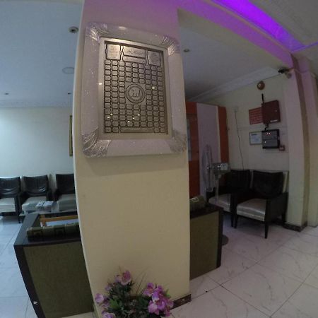New Avon Hotel Ντουμπάι Εξωτερικό φωτογραφία